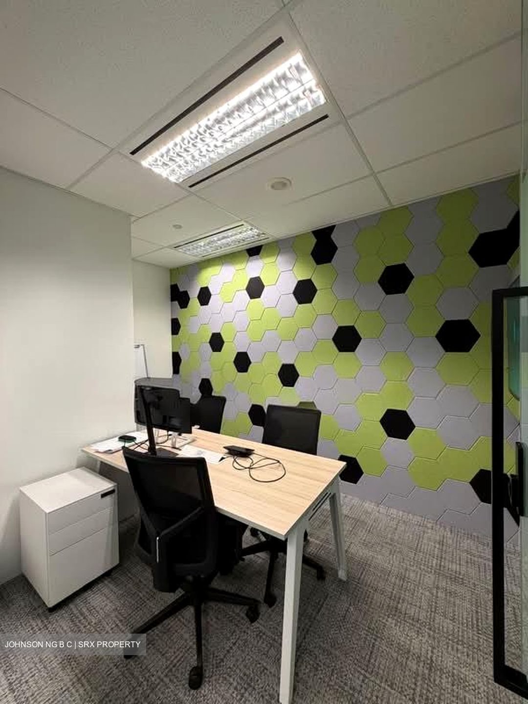 Great Eastern Centre (D1), Office #582811771